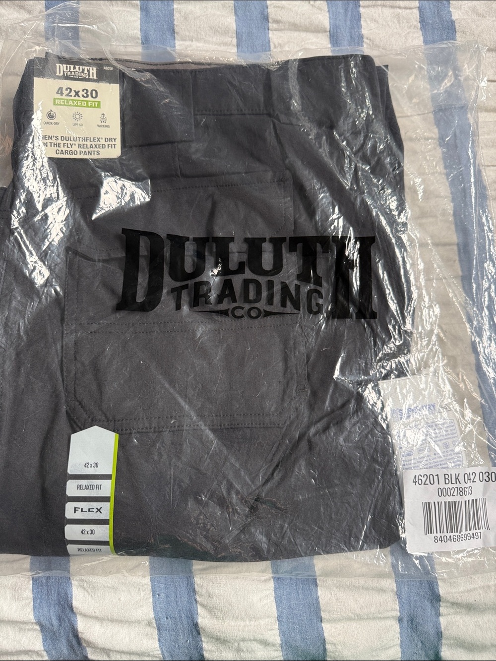 Duluth Trading Co Black Relaxed-Fit Cargo Pants